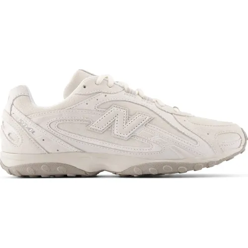 Zapatillas New Balance Urbanas Mujer 204l color beige | Platanitos