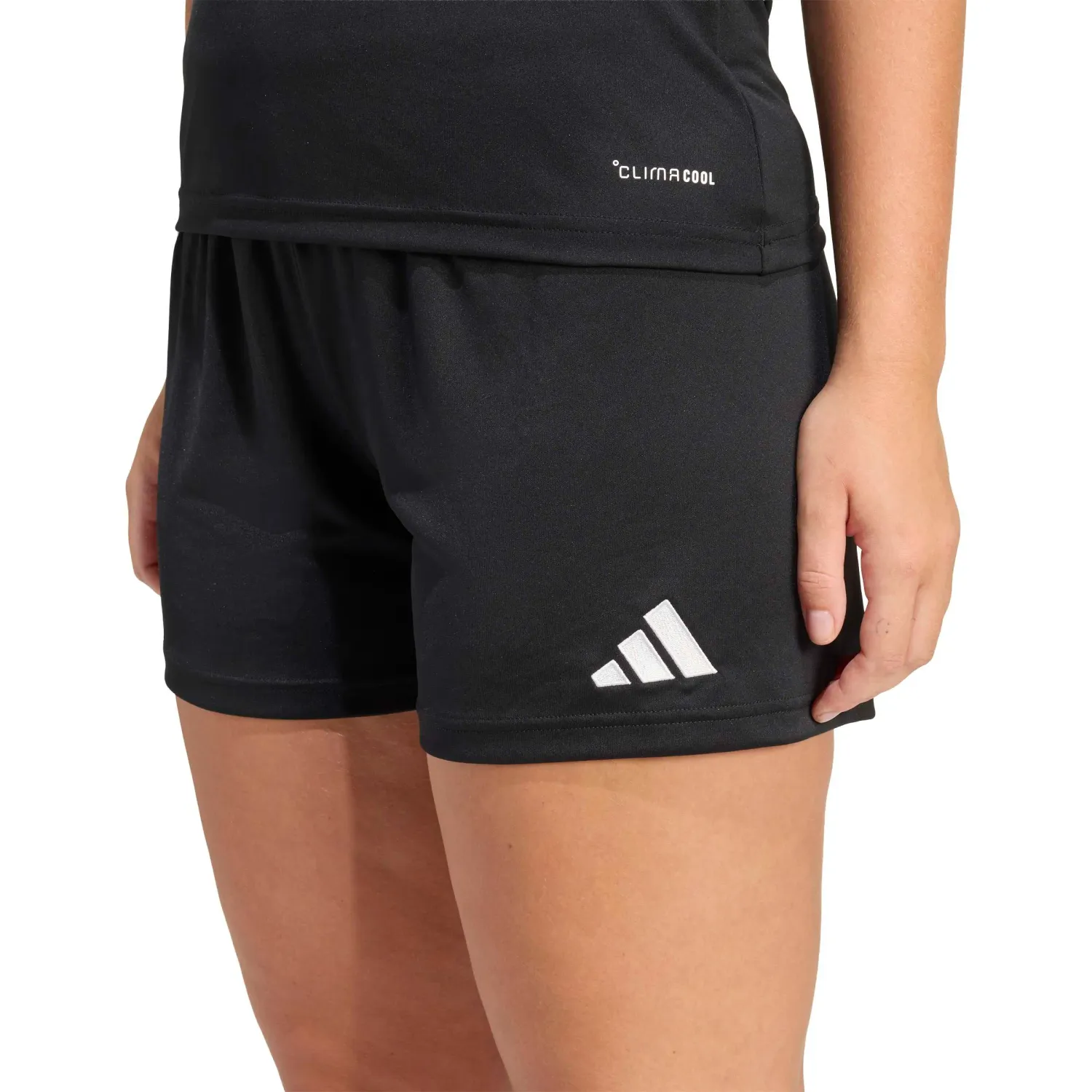 adidas Short Adidas De Futbol Mujer Ent26 Sho Ws color negro | Platanitos