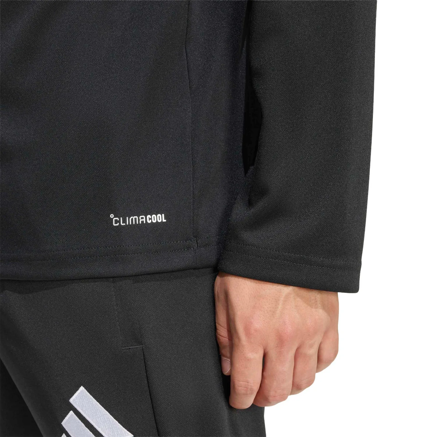 Casaca Adidas De Futbol Hombre Ent26 Tr Top color negro | Platanitos