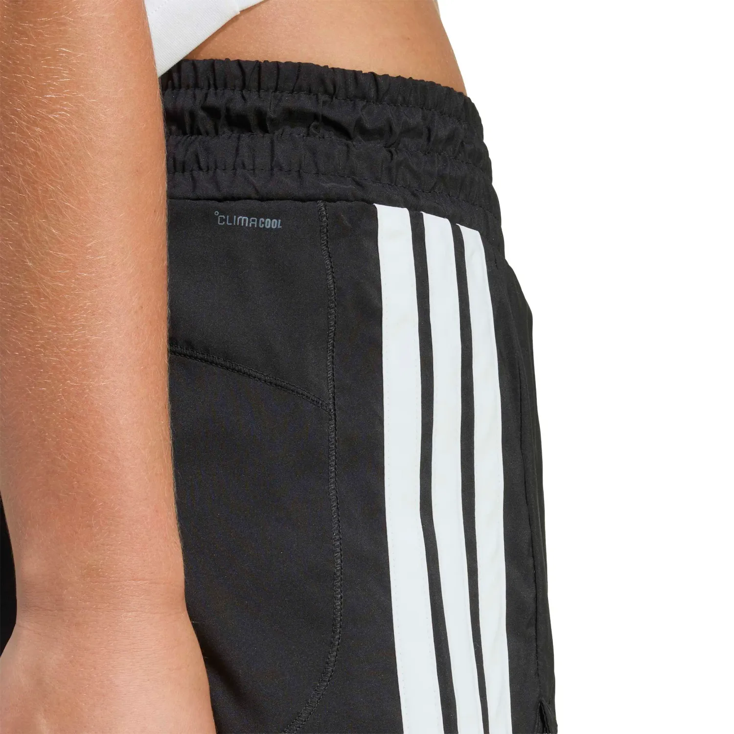 adidas Short Adidas Training Mujer Pacer High W color negro | Platanitos