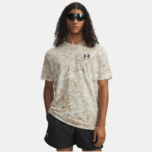 Polo Under Armour Urbano Hombre Abc Camo Ss color beige | Platanitos