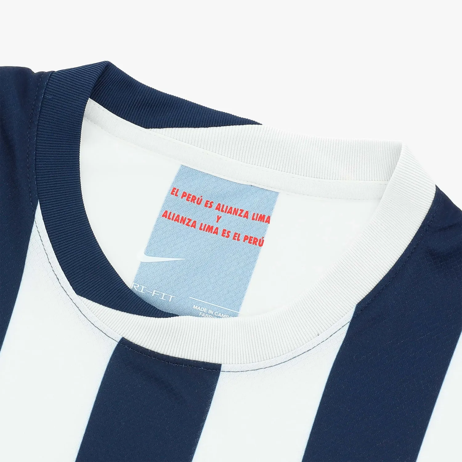 Nike Camiseta Nike Manga Corta Hombre Alianza Lima 2026 color azul | Platanitos