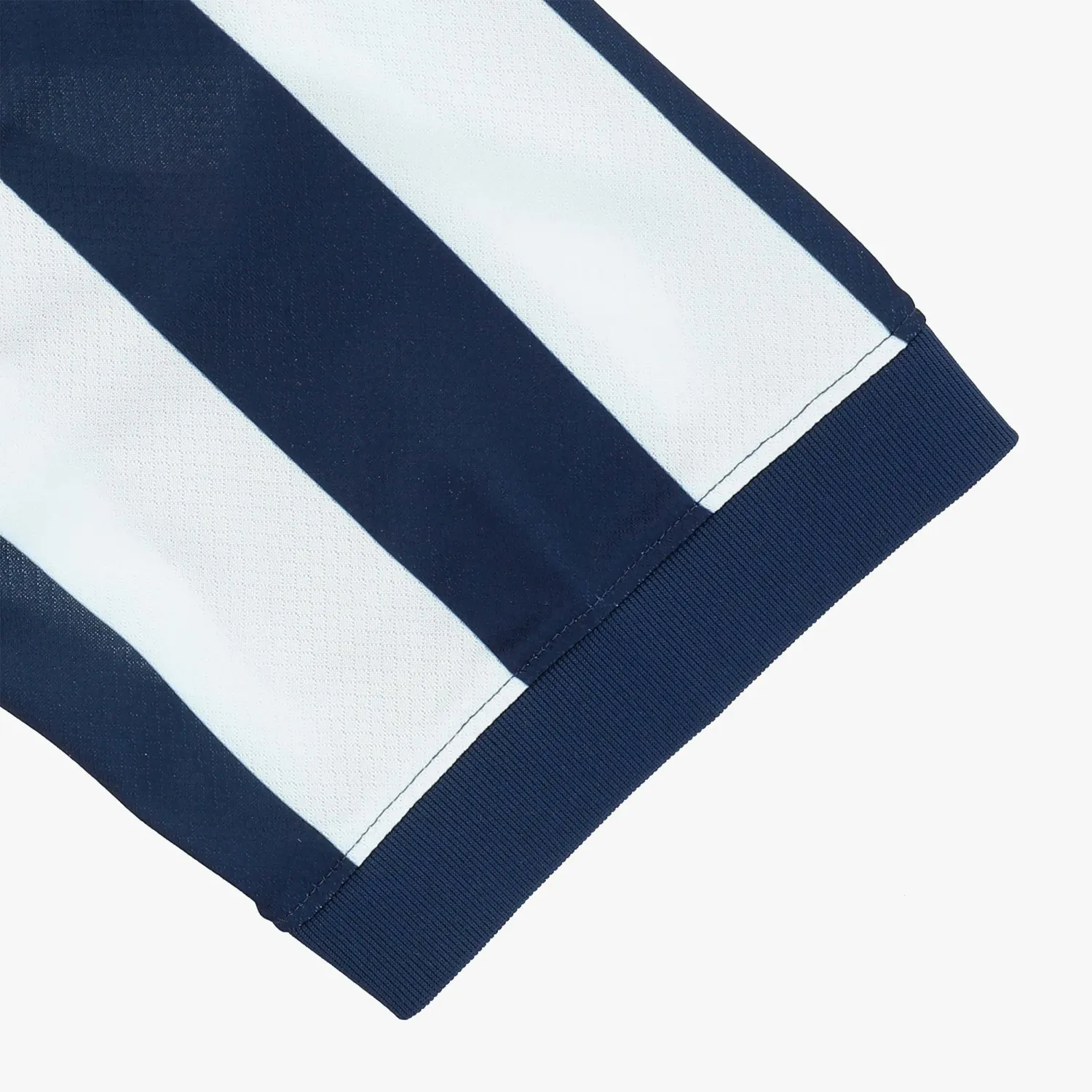 Nike Camiseta Nike Manga Corta Hombre Alianza Lima 2026 color azul | Platanitos