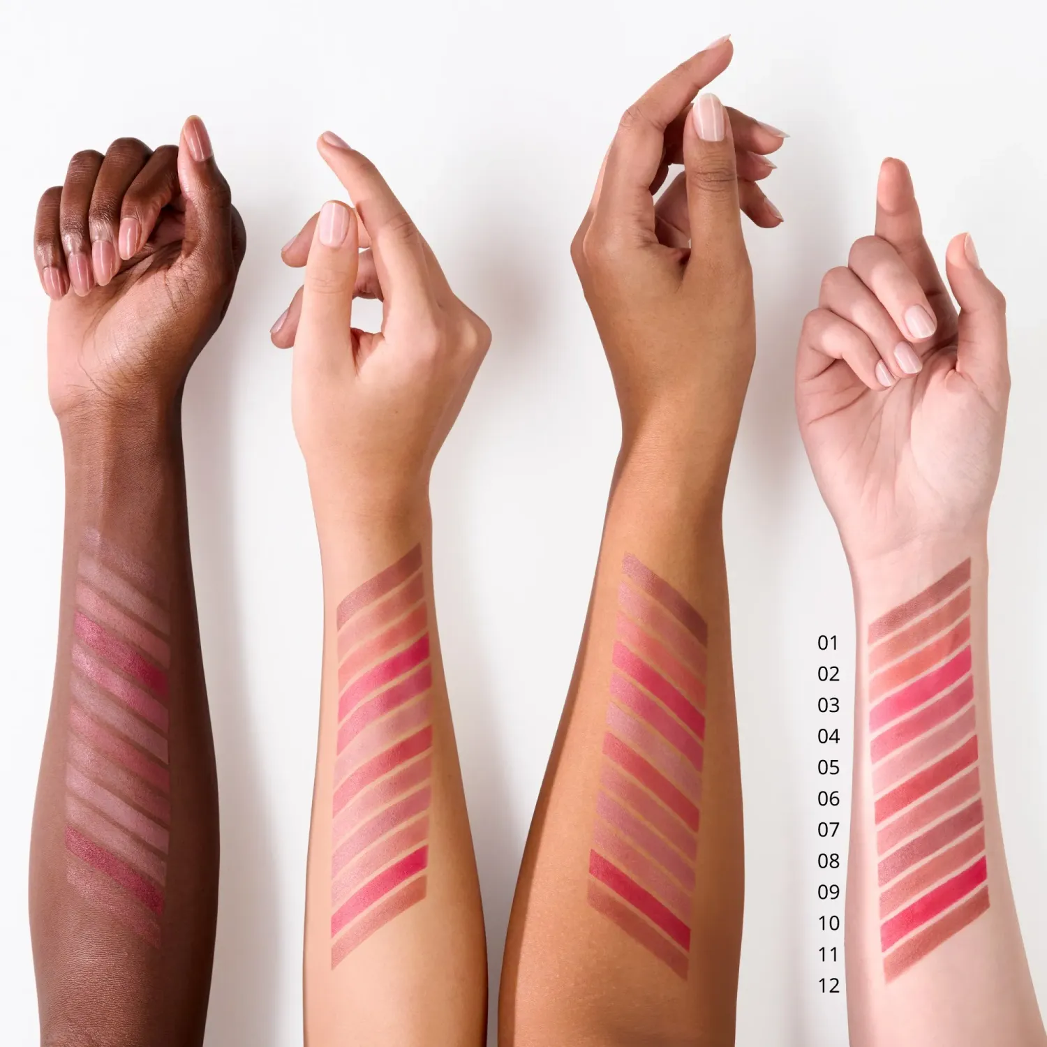 ESSENCE Labial Essence Matte Lip Cream Blur Soufflé Matte Lip Cream 01 color varios | Platanitos