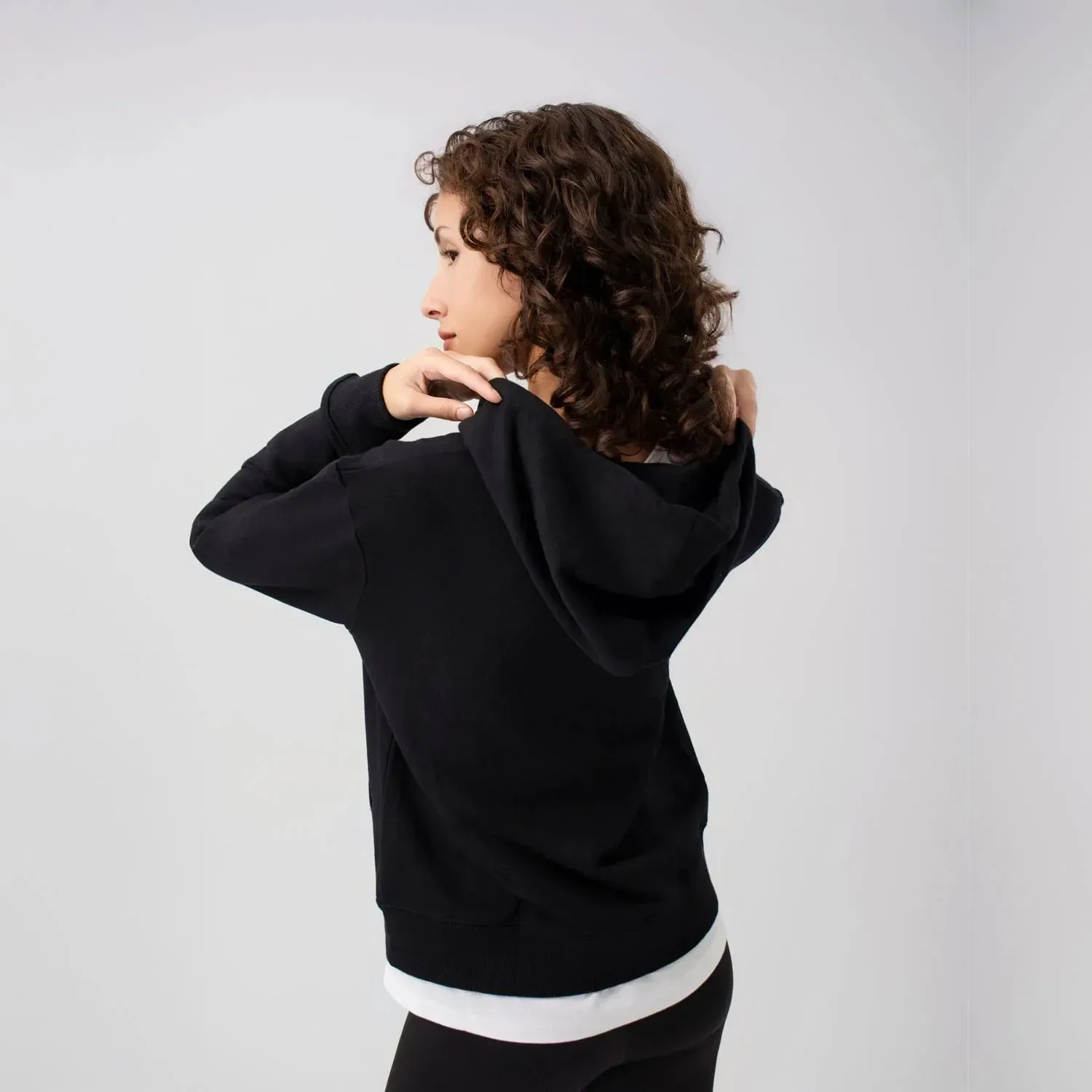 Reebok Polera Reebok Deportivo Mujer Small Logo Fleece Hoodie color negro | Platanitos