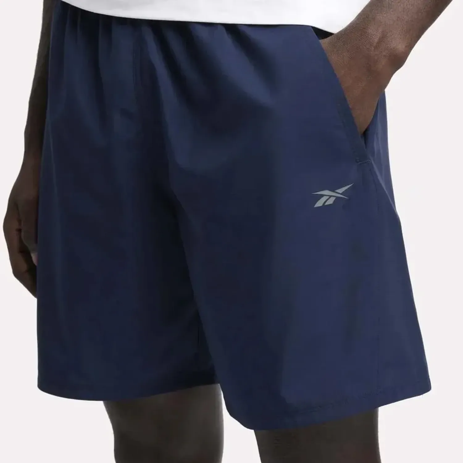 Short Reebok Training Hombre Id Train Knit Short 2.0 color azul | Platanitos
