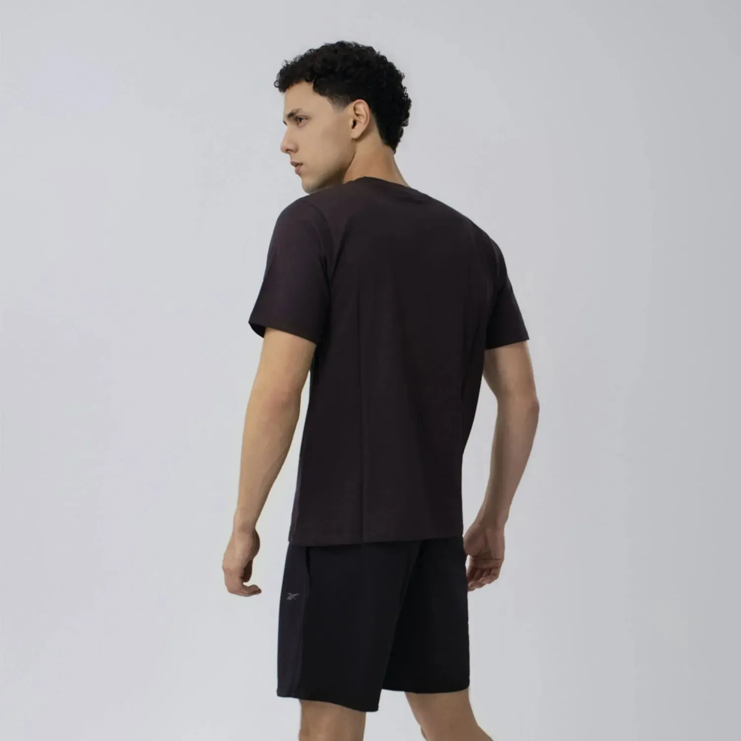 Reebok Polo Reebok Urbano Hombre Rbk Big Delta color varios | Platanitos