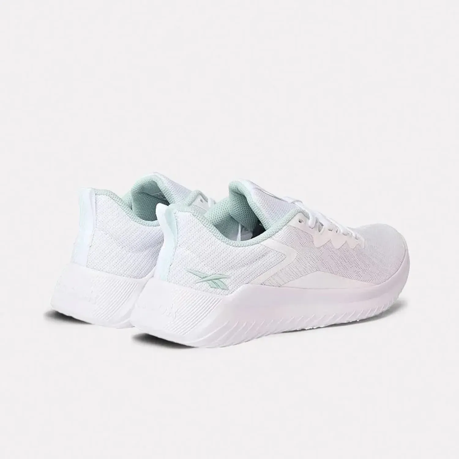 Zapatillas Reebok Training Mujer Fluxlite Li color blanco | Platanitos