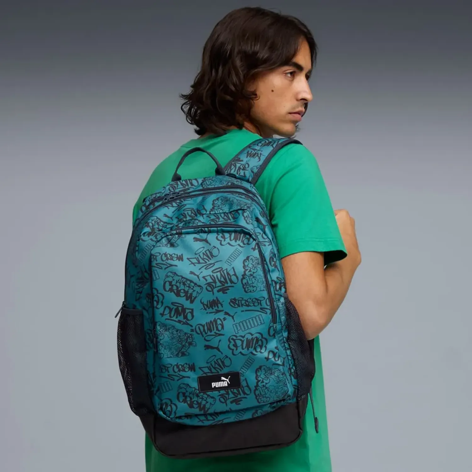 Puma Mochila Puma Deportiva Unisex Academy Aop Backpack color verde | Platanitos