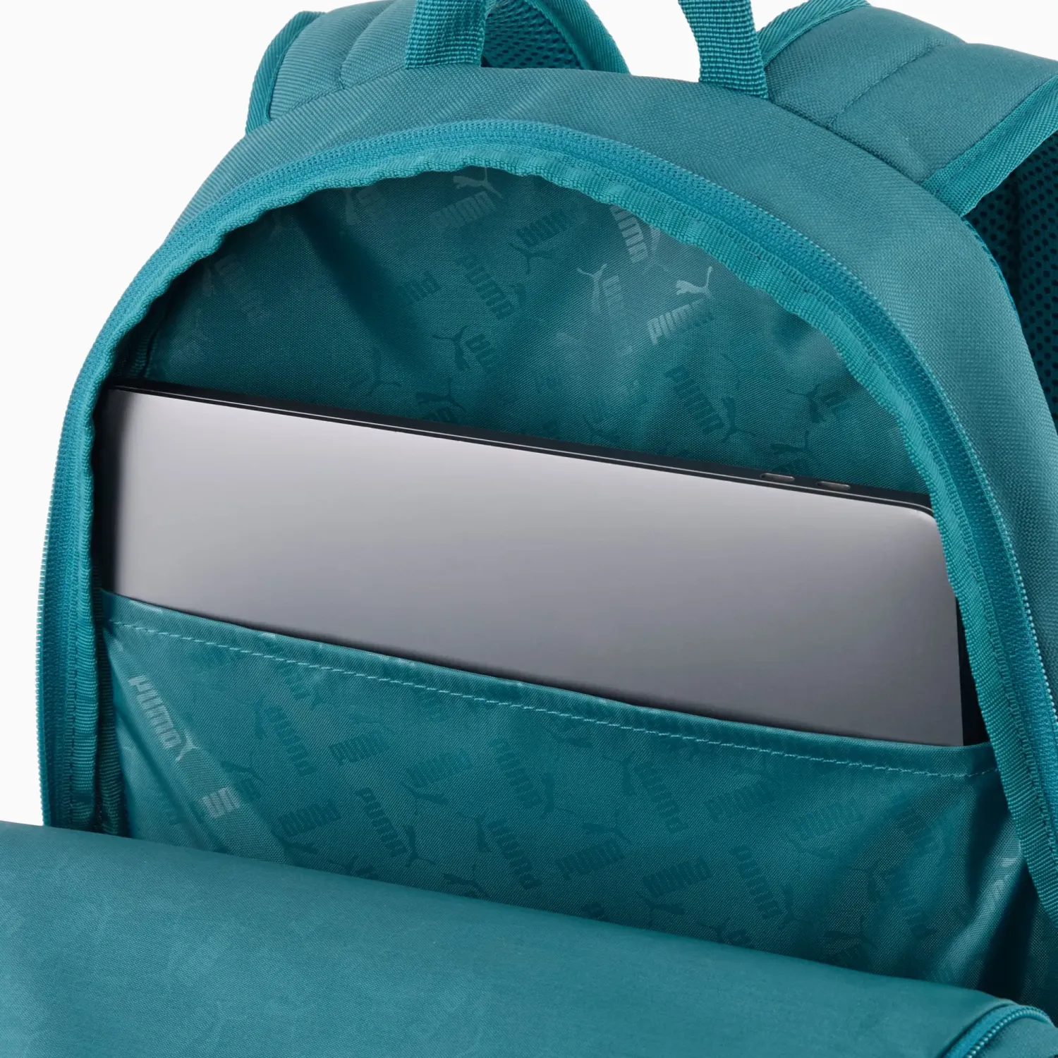 Puma Mochila Puma Deportiva Unisex Buzz Backpack color verde | Platanitos