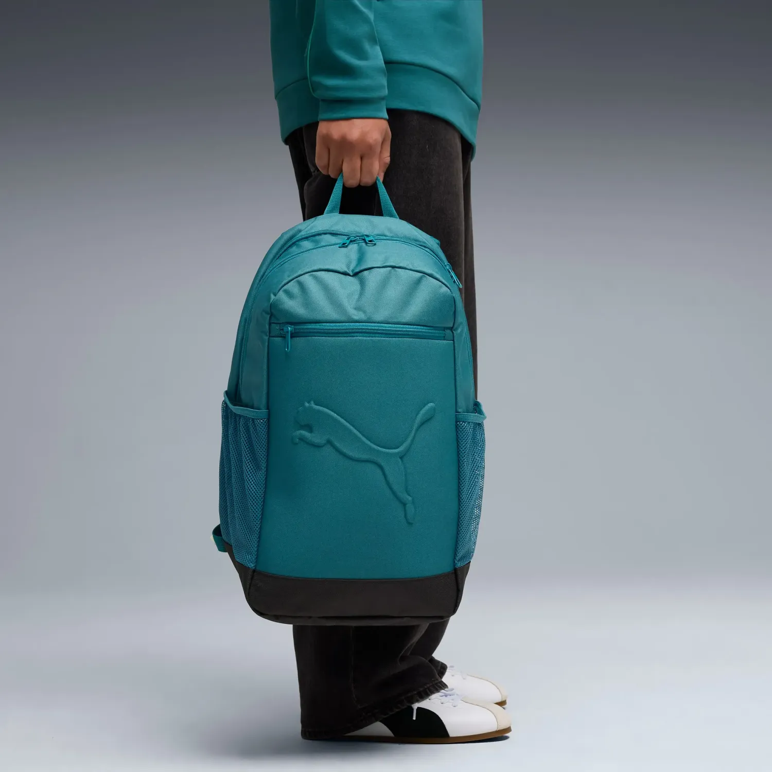 Puma Mochila Puma Deportiva Unisex Buzz Backpack color verde | Platanitos
