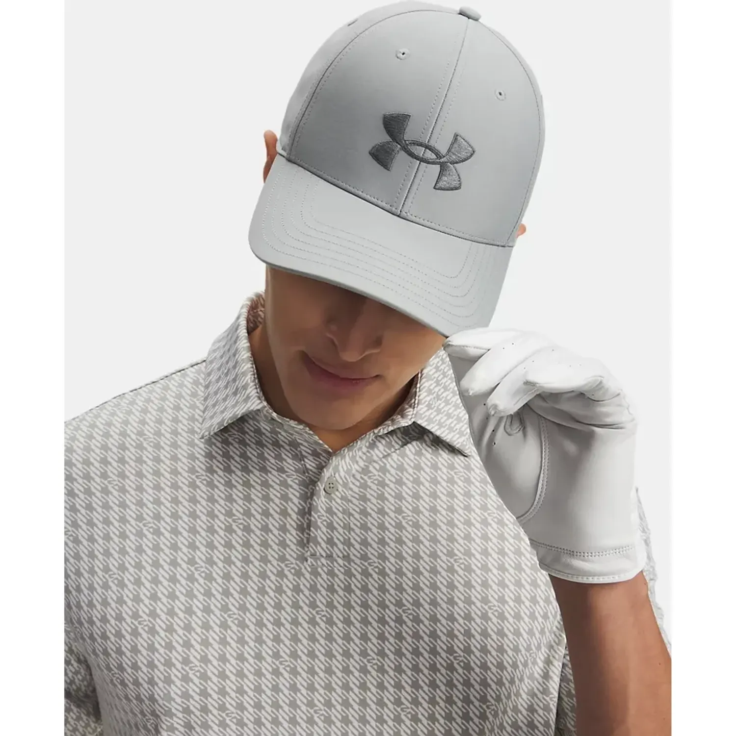 Under Armour Gorra Under Armour Golf Hombre Golf96 color gris | Platanitos