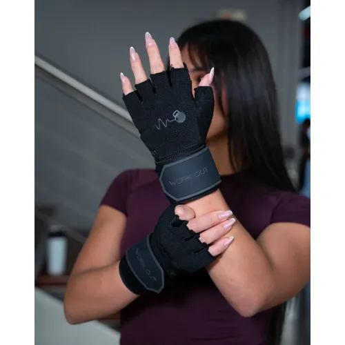 Guante Workout Con Muñequera color negro | Platanitos