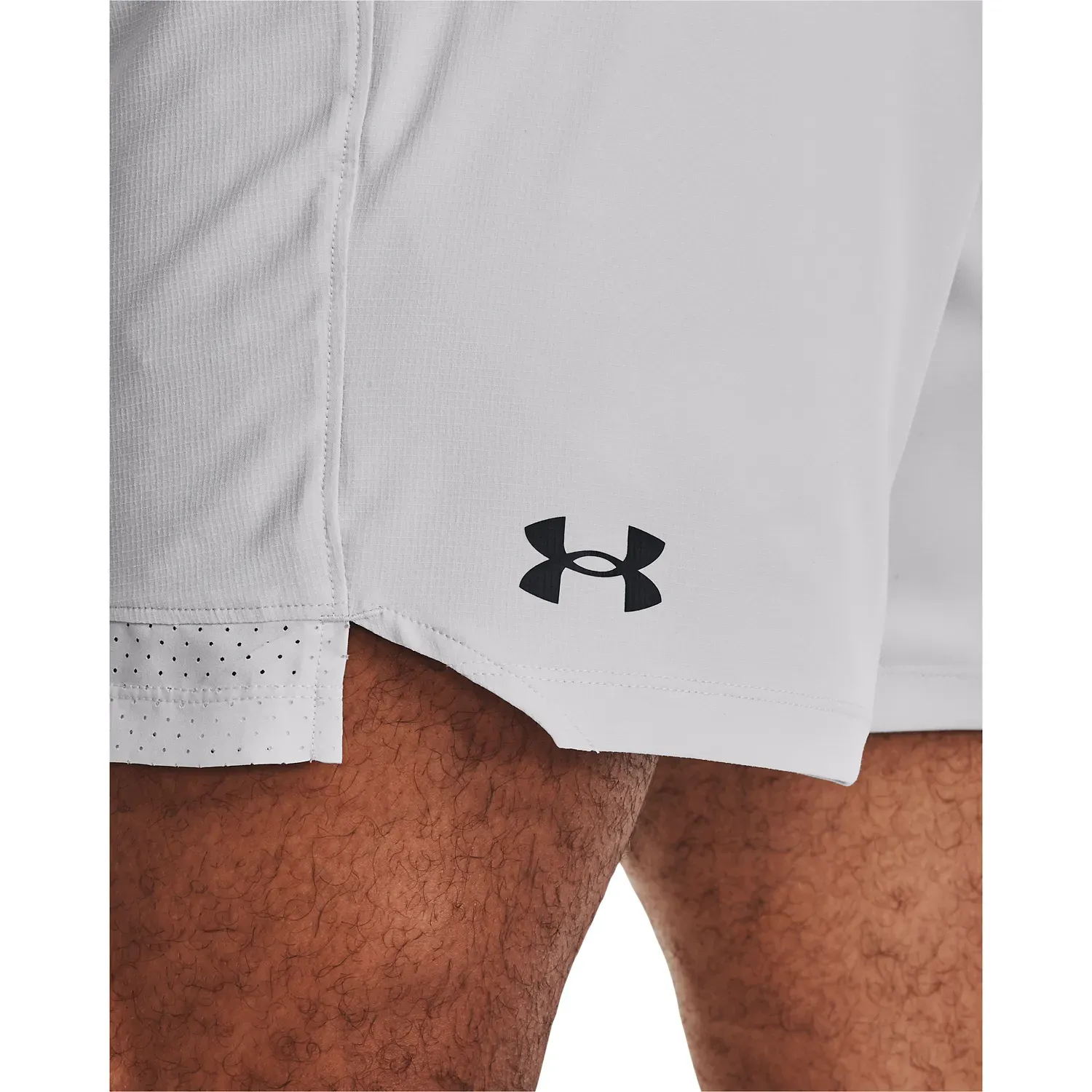 Short Under Armour Training Hombre Vanish Woven 6in color gris | Platanitos