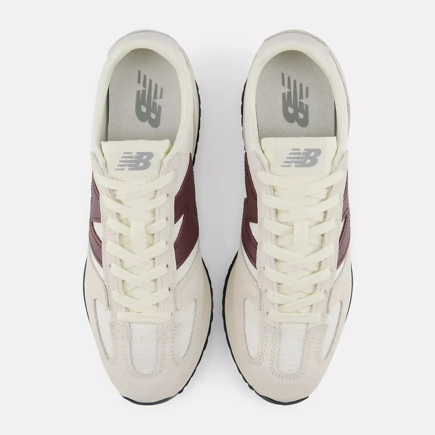 Zapatillas New Balance Urbanas Unisex 471 color beige | Platanitos