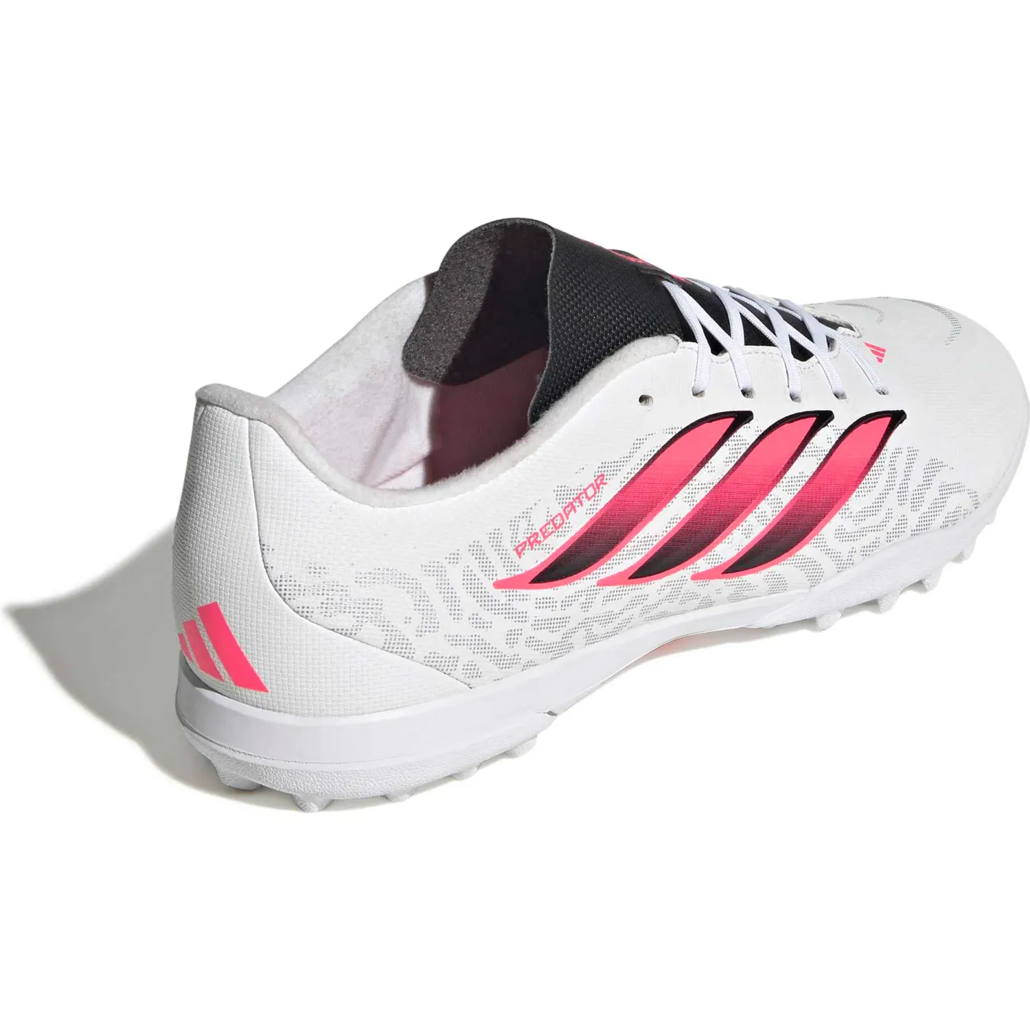 adidas Zapatillas Adidas De Futbol Unisex Predator Club Tf color blanco | Platanitos