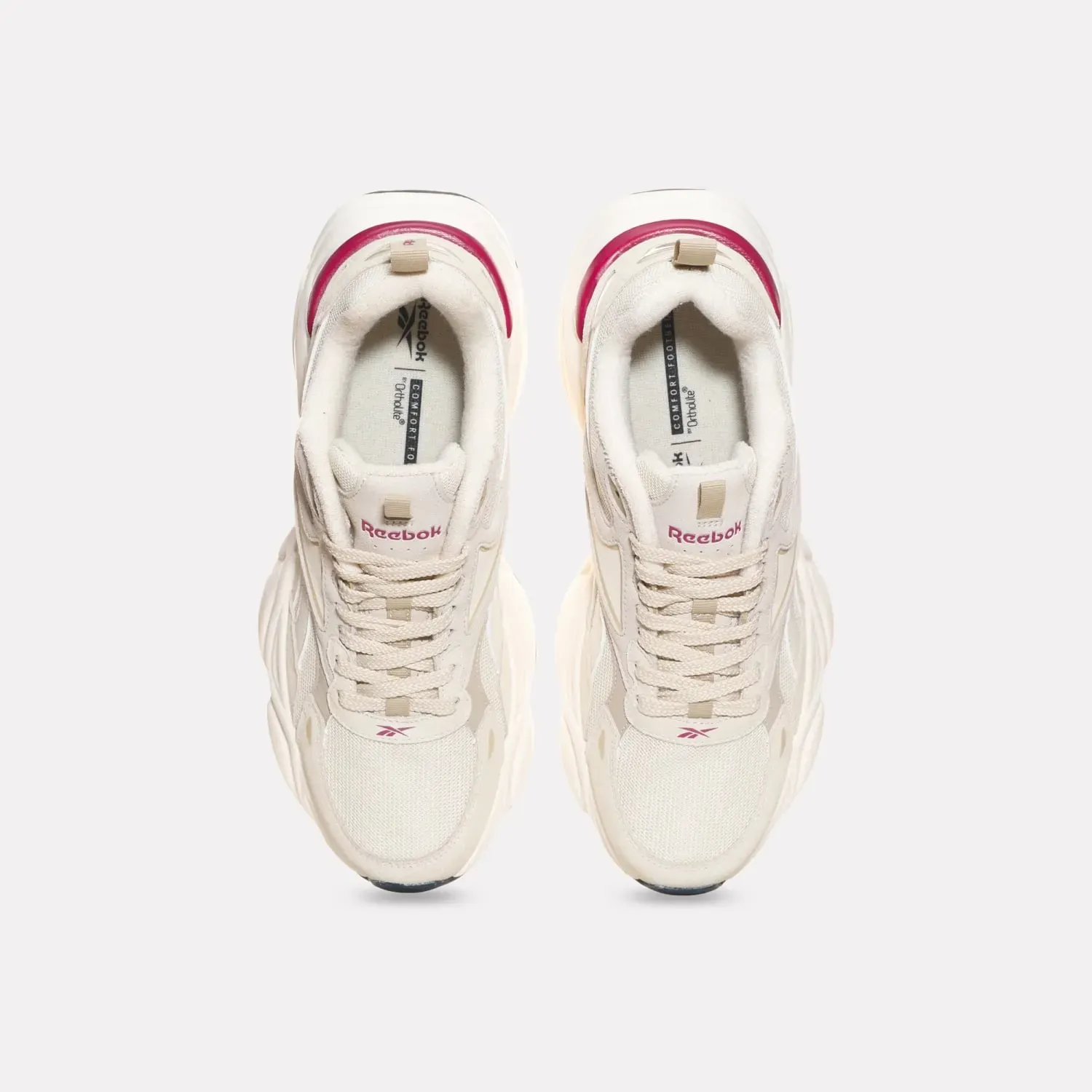 Reebok Zapatillas Reebok Urbanas Hombre Charge Run color beige | Platanitos