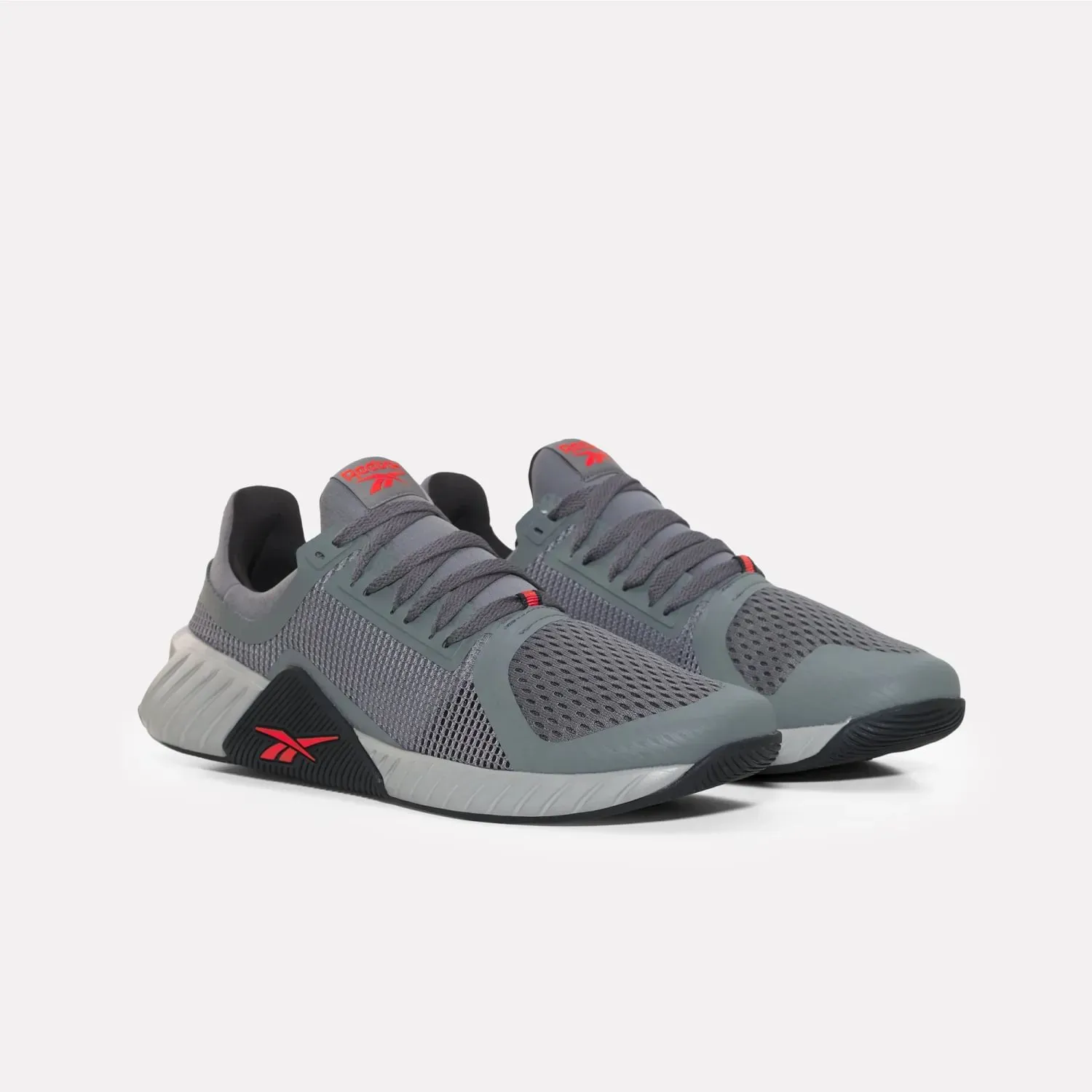 Reebok Zapatillas Reebok Training Hombre Flip Charge color gris | Platanitos