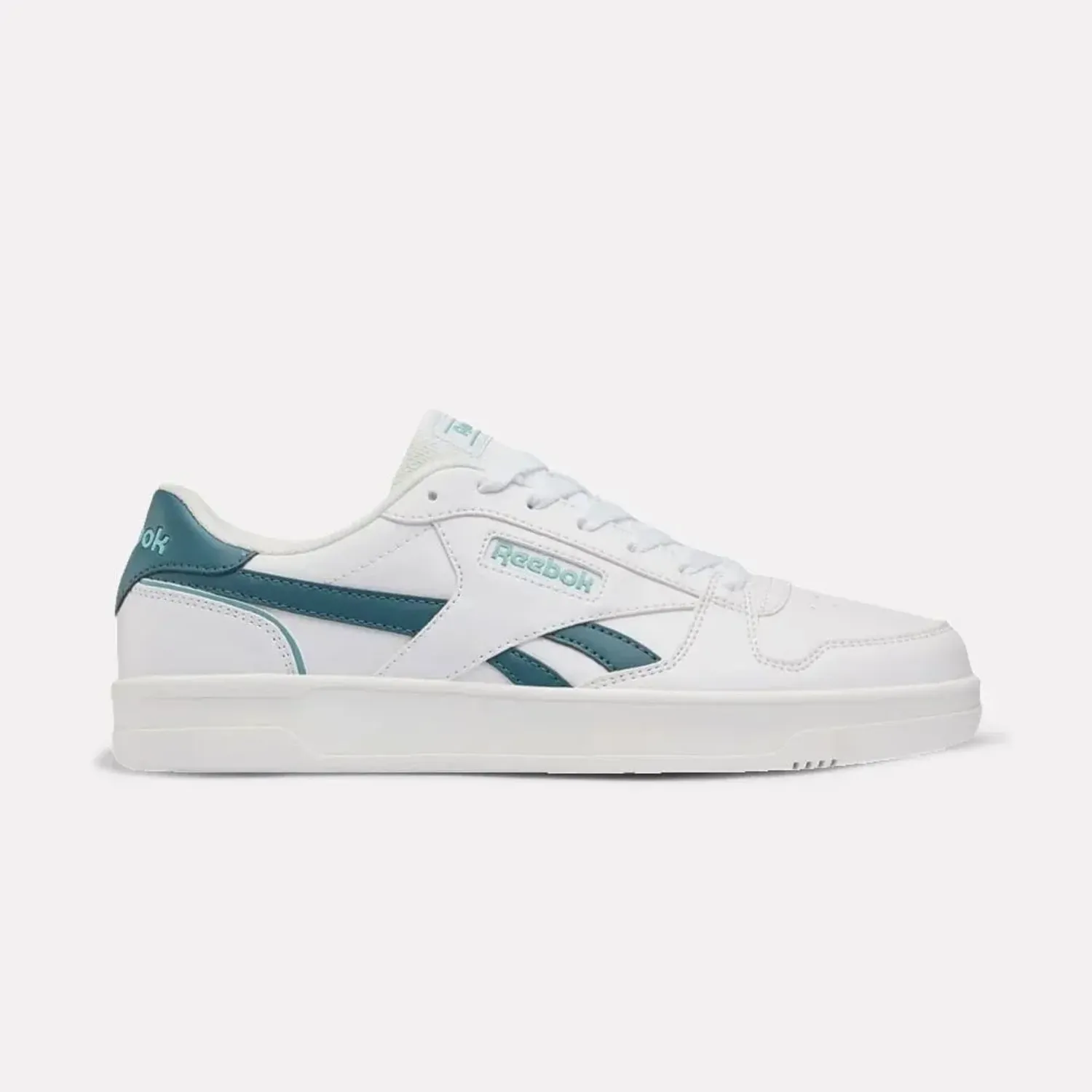 Zapatillas Reebok Urbanas Hombre Match Prime V2 color blanco | Platanitos