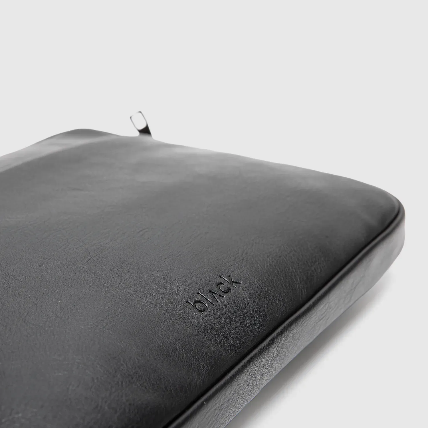 BLACK BUBBA Funda Black Bubba De Laptop Sleeve Lenox 16plg color negro | Platanitos