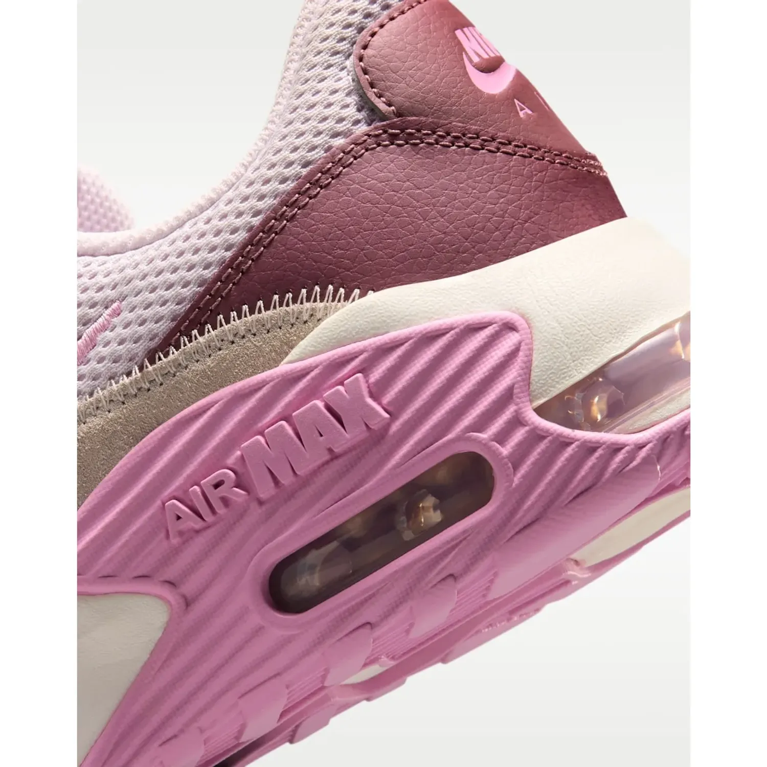 Zapatillas Nike Urbanas Mujer W Nike Air Max Excee color lila | Platanitos