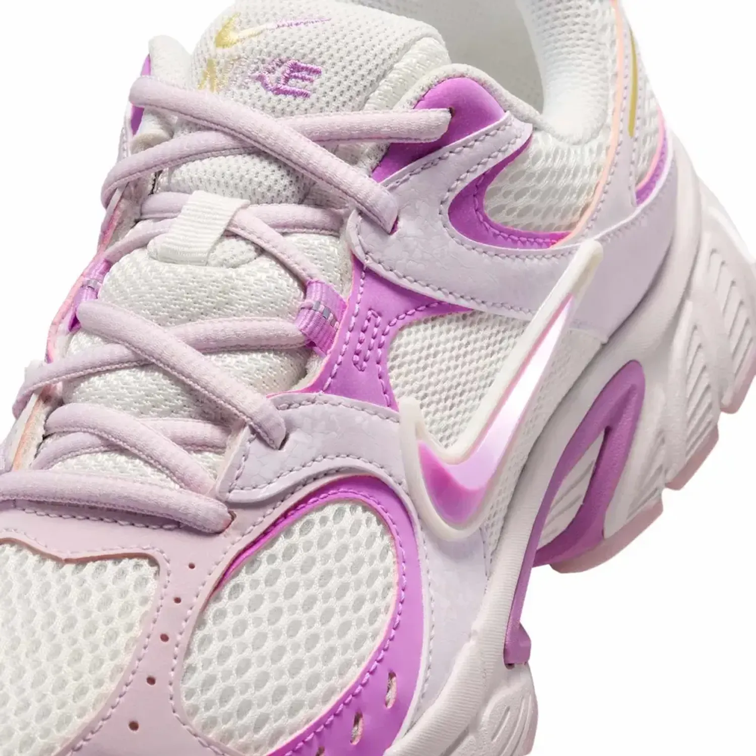 Zapatillas Nike Urbanas Mujer W Nike V5 Rnr Df color blanco | Platanitos