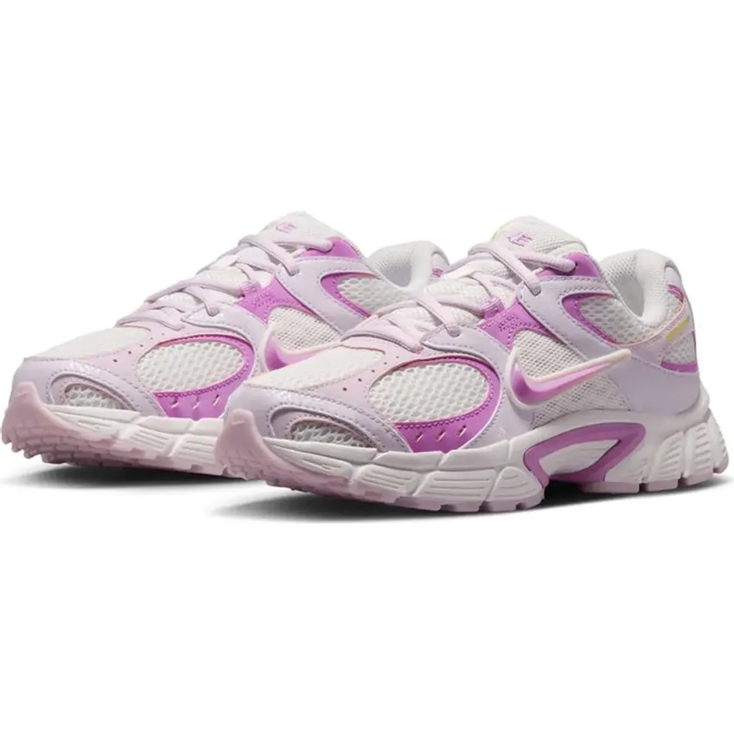 Zapatillas Nike Urbanas Mujer W Nike V5 Rnr Df color blanco | Platanitos