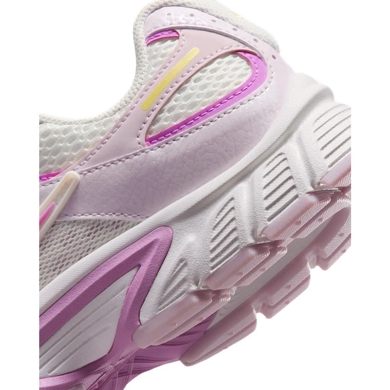 Zapatillas Nike Urbanas Mujer W Nike V5 Rnr Df color blanco | Platanitos