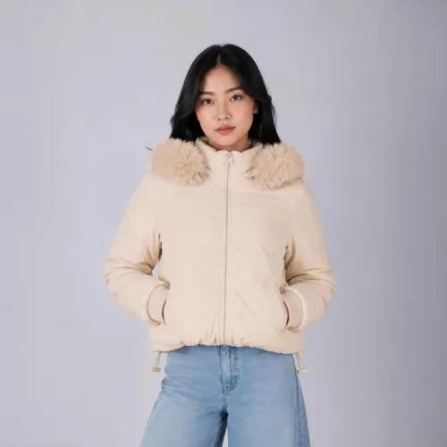 WALKING Casaca Puffer Corta Para Mujer Belinda 9914 Con Capucha De Peluche