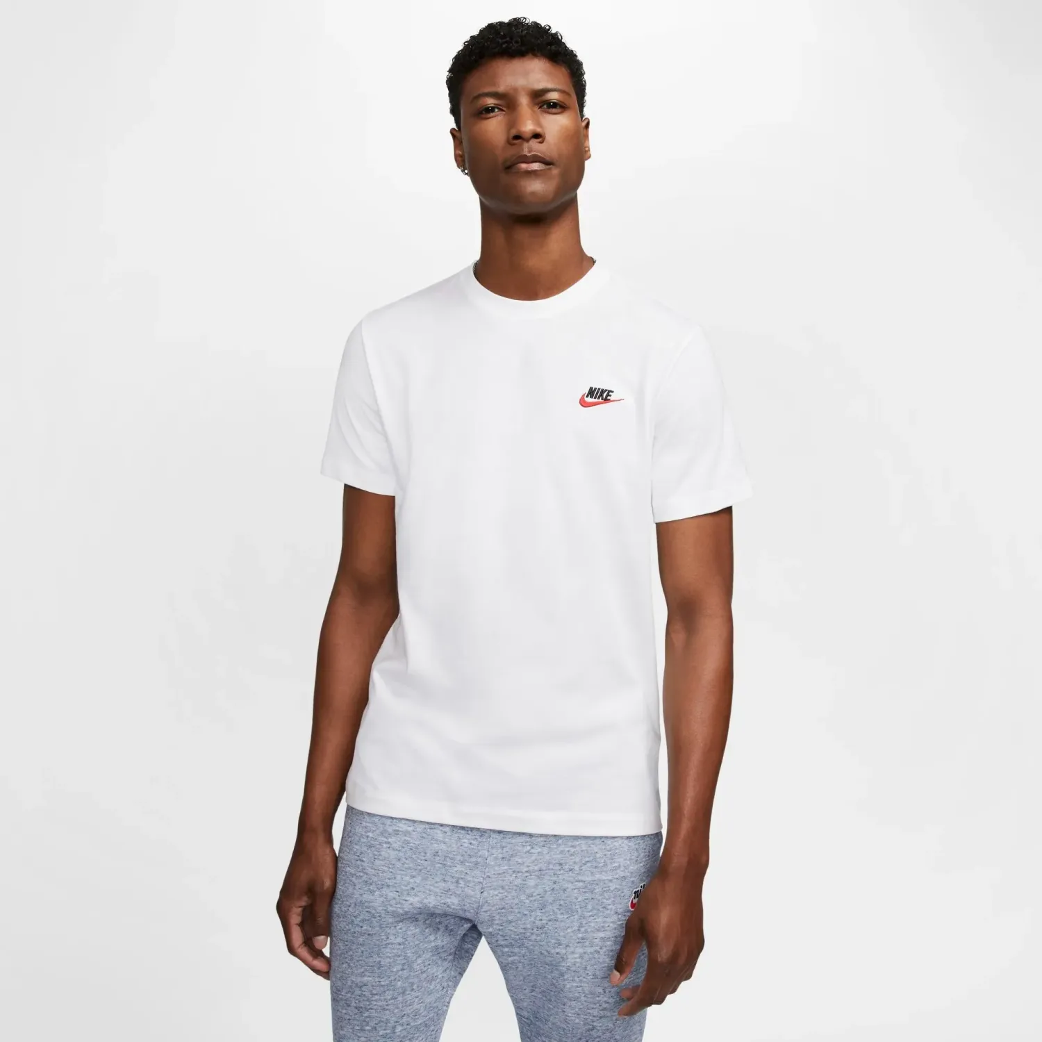 Nike alt=