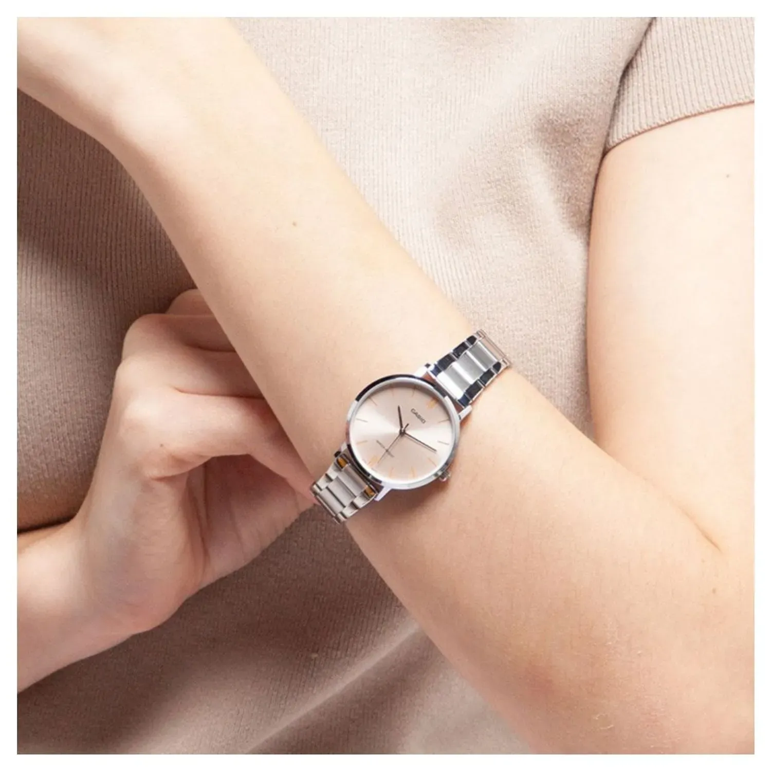 Reloj Casio Casio Ltp-Vt01d-4b color plateado / rosado | Platanitos