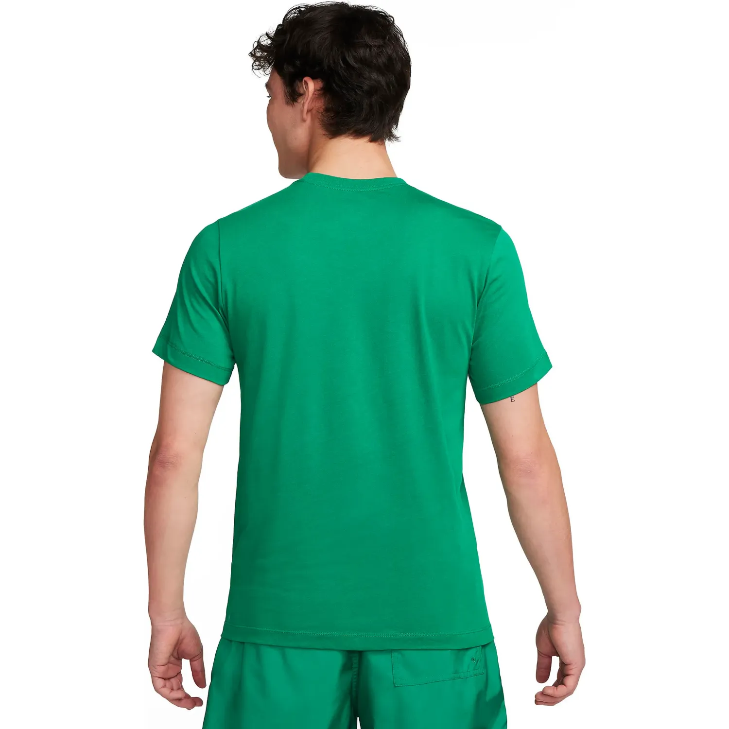 Polo Nike Sportswear Hombre Club color verde | Platanitos